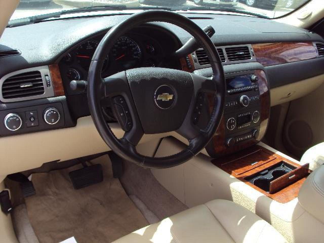 616239