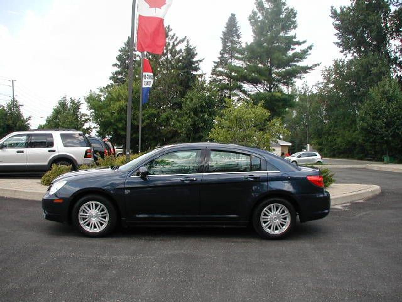 Well equipped sedan including heated mirrors. Lots of leg room and cargo space. 705-725-1515 www.lawtonauto.ca