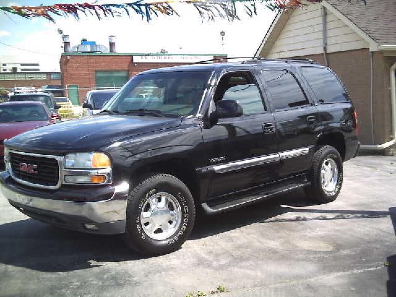 Used 2003 GMC Yukon SLT for sale in Etobicoke, ON