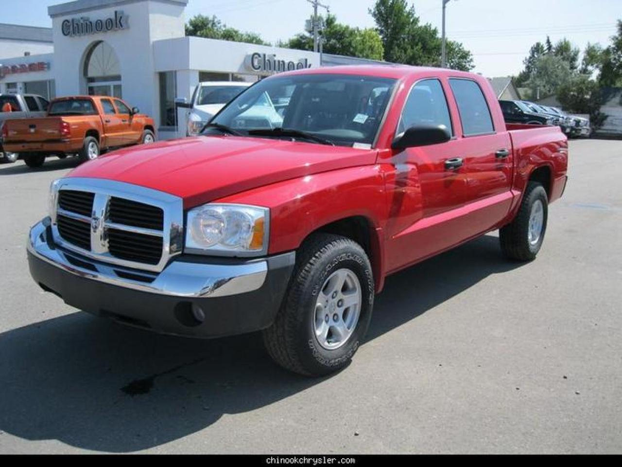 Used 2005 Dodge Dakota SLT for sale in Taber, AB