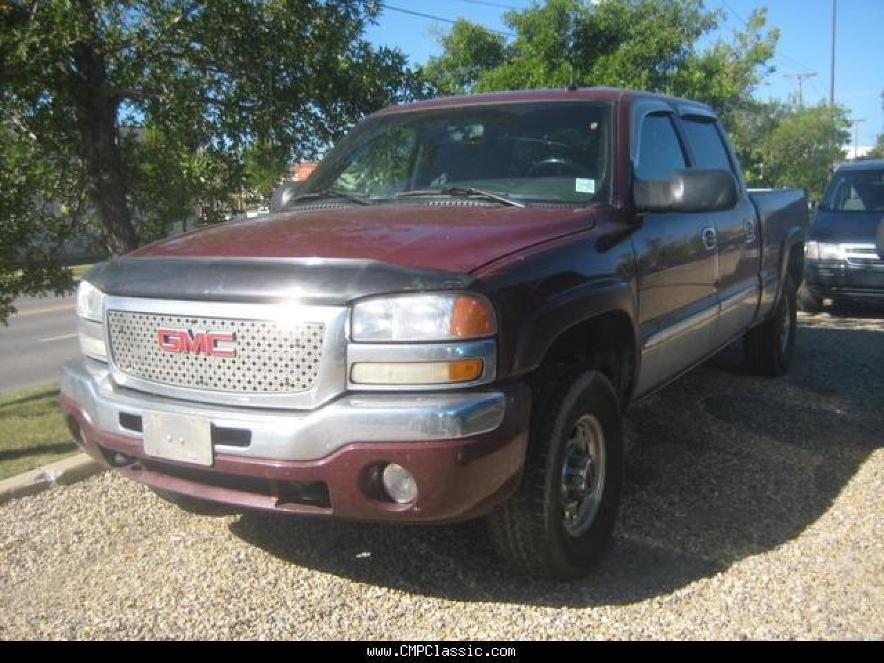 Used 2003 GMC Sierra K1500 CREW  for sale in Calgary, AB