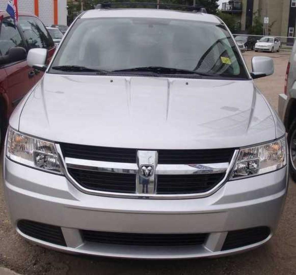 Used 2009 Dodge Journey SXT for sale in Saskatoon, SK