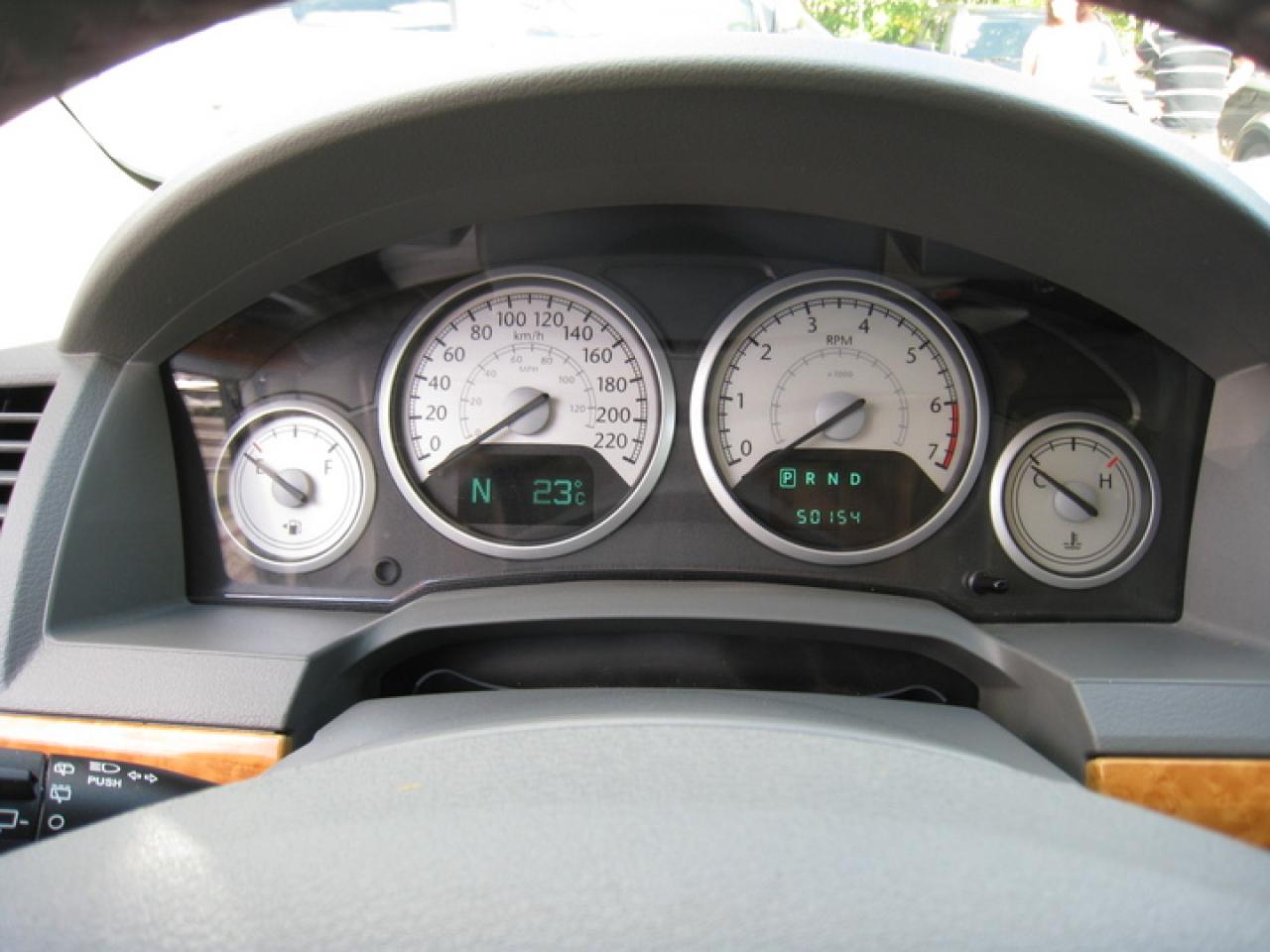 616537