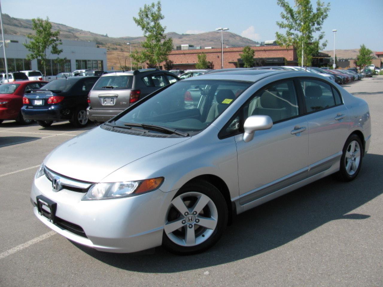 Used 2006 Honda Civic LX for sale in Vernon, BC