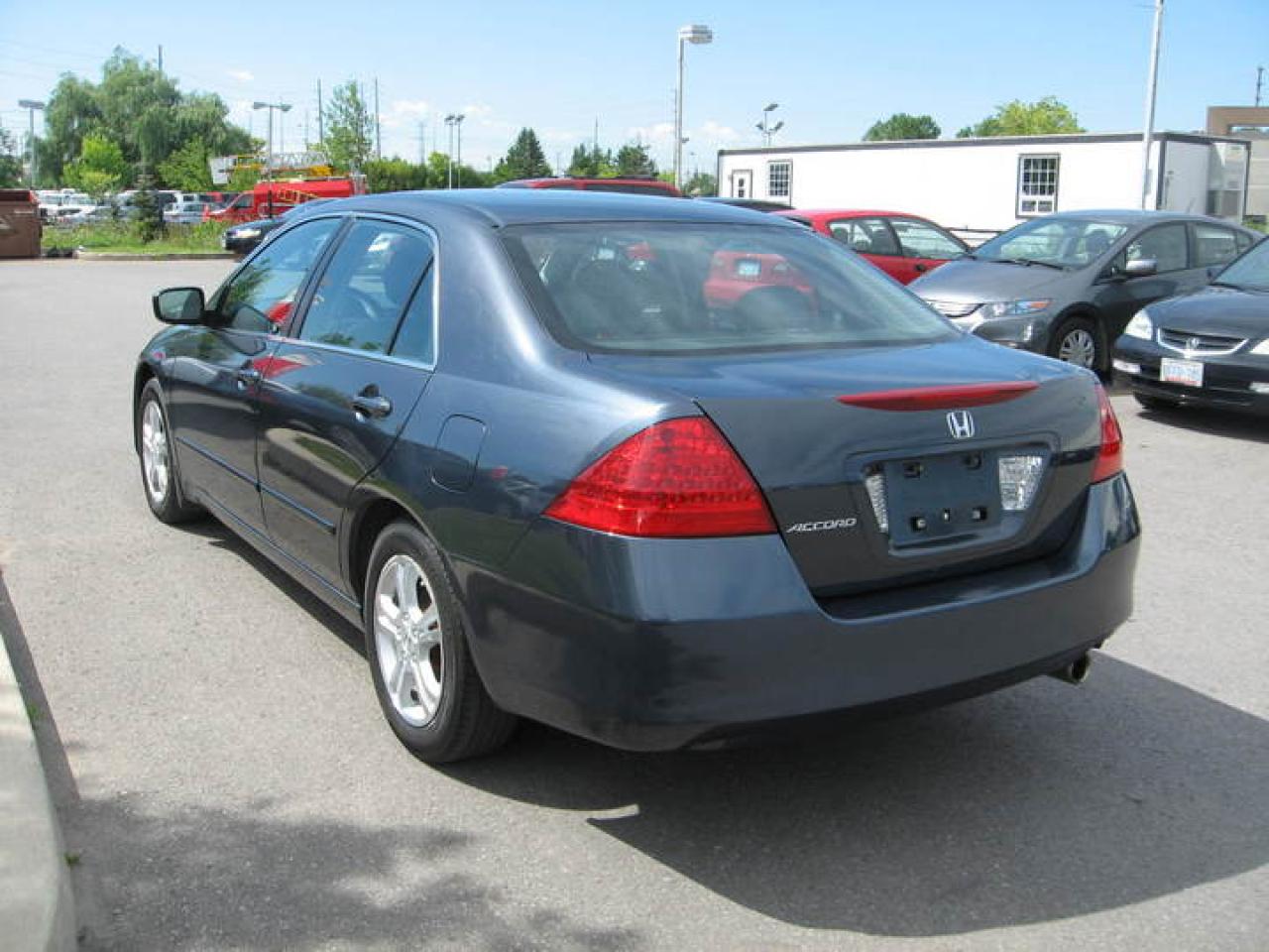 616638