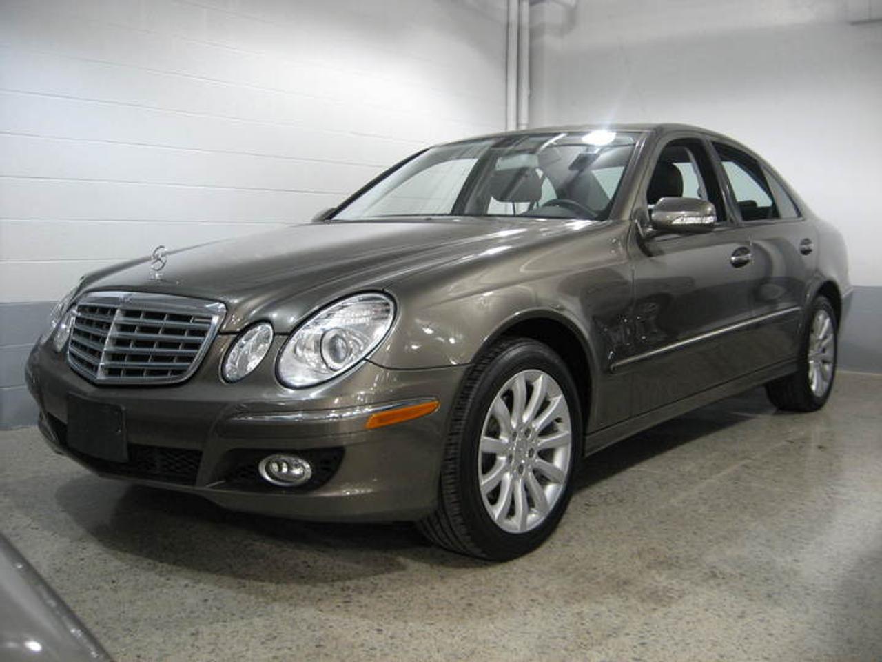 <p>This vehicle is in great condition, and has obviously been kept in top condition by its previous owner. The vehicles electrical system is in great shape and the engine is running flawlessly. The transmission is running smoothly and requires no tune up. The interior looks and feels clean and has obviously been kept in good condition by its previous owner. All of our cars are professionally cleaned for sale. Buy with confidence knowing thatMercedes-Benz Dundas stands behind all its vehicles with the best Service and top industry standards. We have the records for this and all of our vehicles, and are happy to share information on accident history, etc when you inquire about this car. Please speak to a sales consultant for more details.</p>