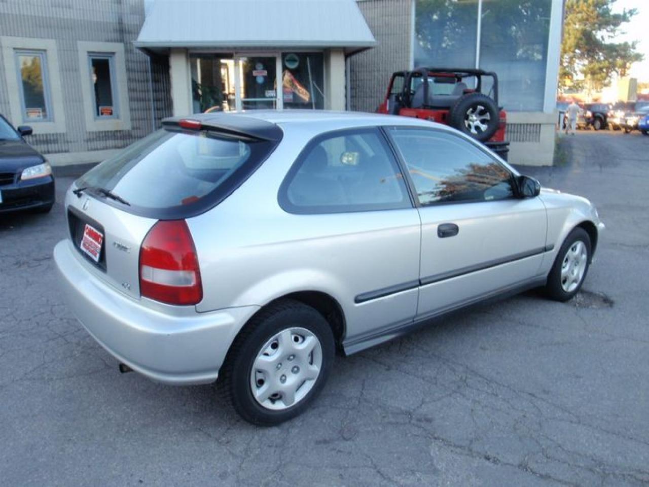 616772