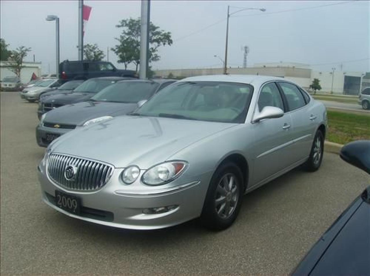 Used 2009 Buick Allure CXT for sale in Windsor, ON