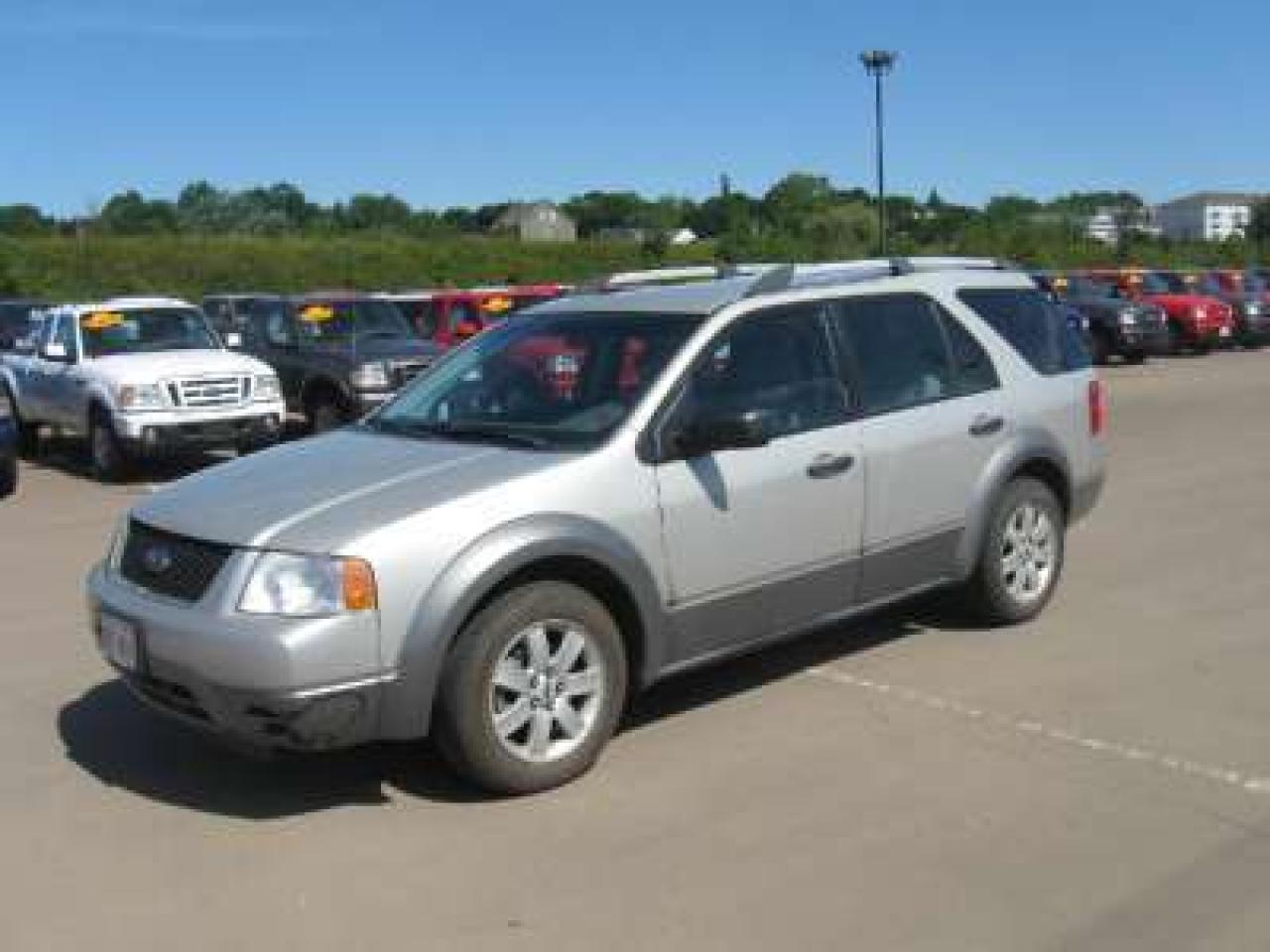 Used 2006 Ford Freestyle SE for sale in Moncton, NB