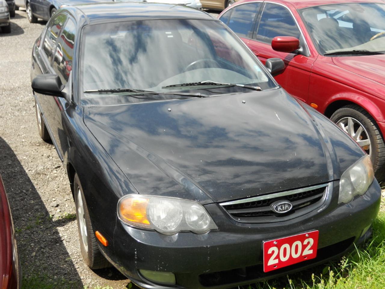 Used 2002 Kia Spectra  for sale in Brampton, ON