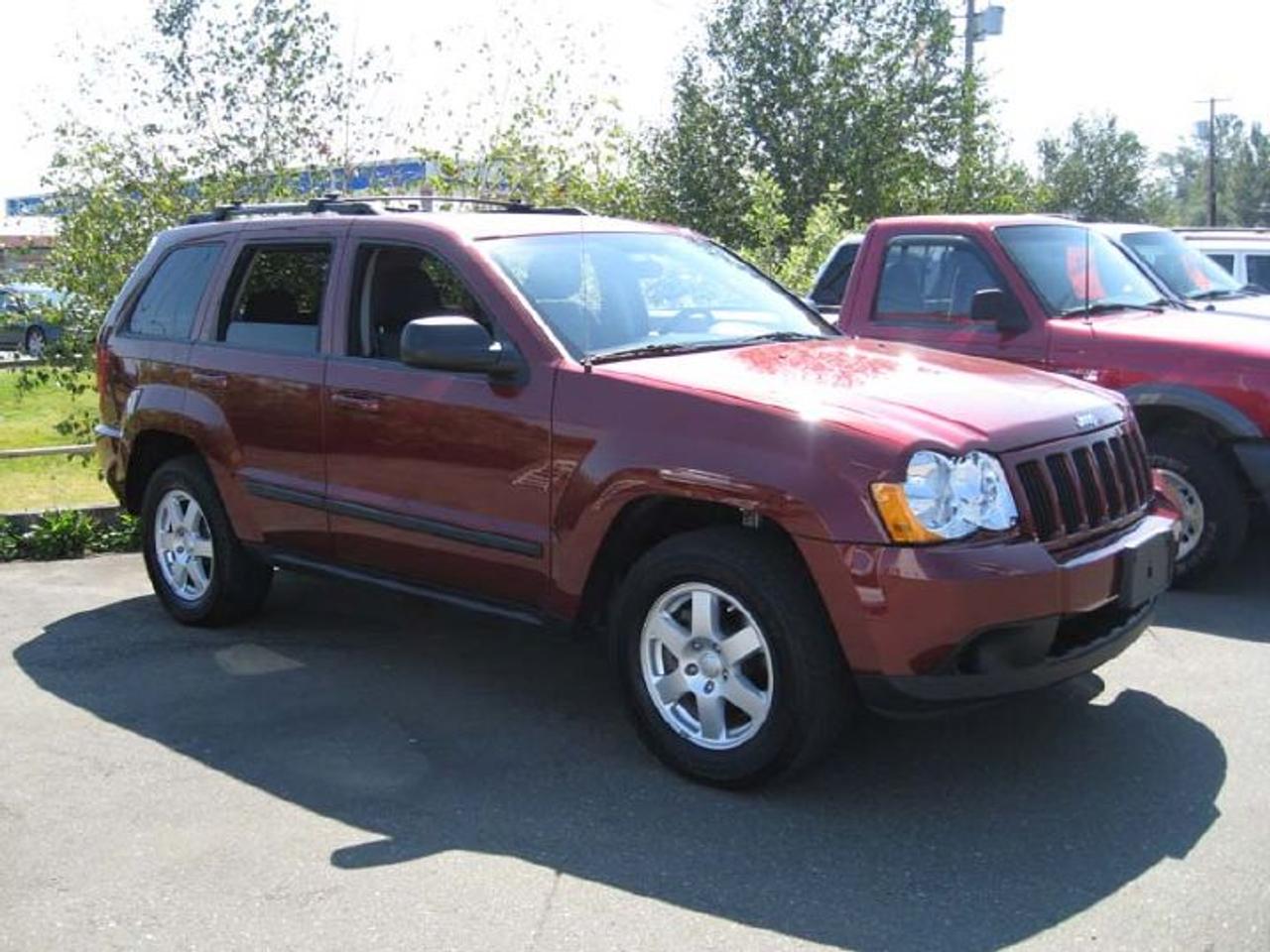 Used 2008 Jeep Grand Cherokee SL for sale in Courtenay, BC