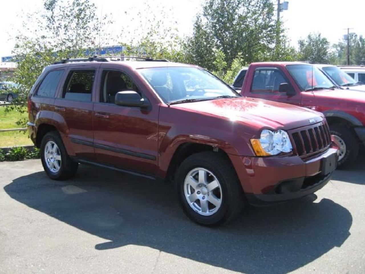 Used 2008 Jeep Grand Cherokee SL for sale in Courtenay, BC