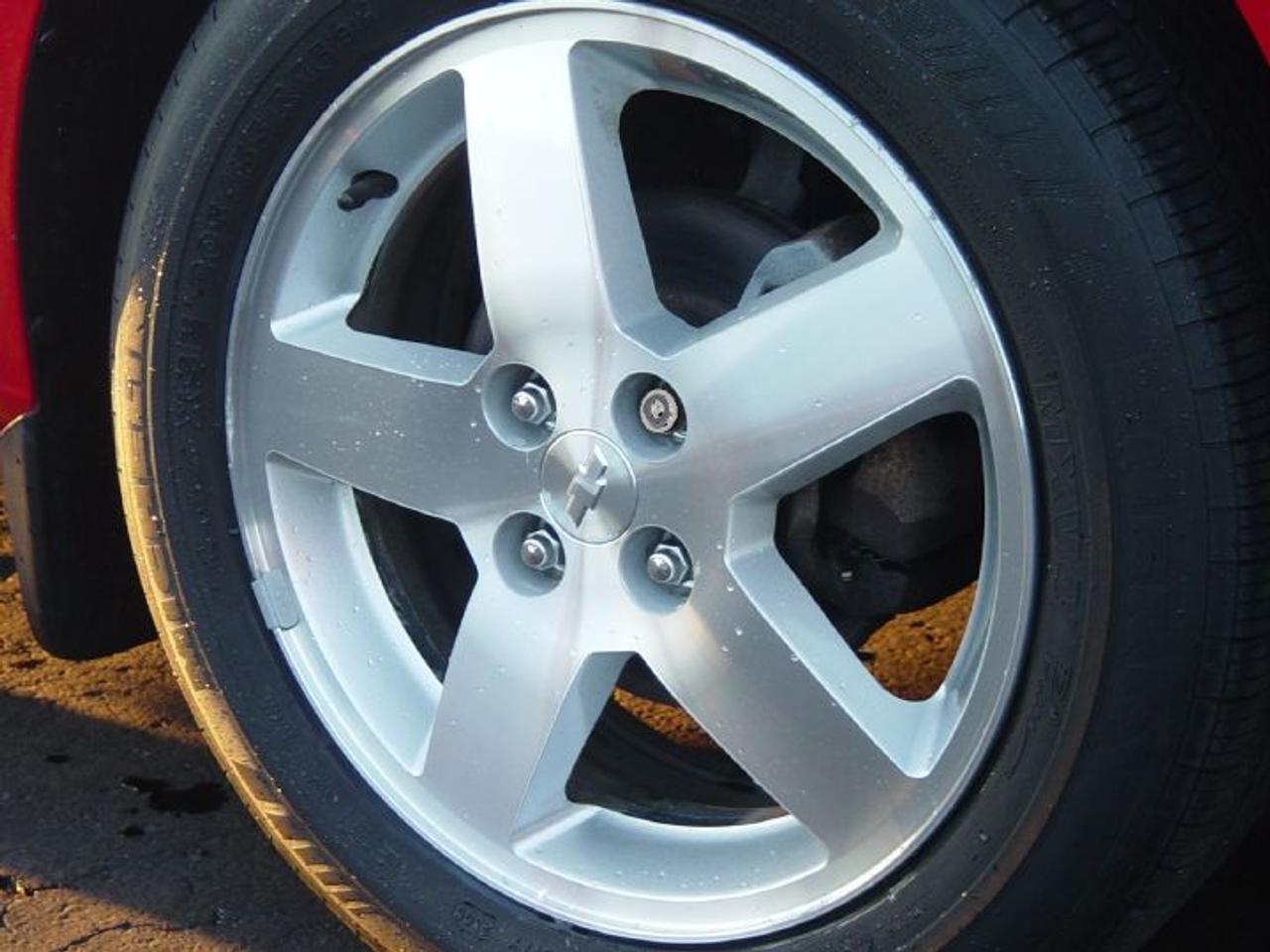 Carproof accident free 
One owner GM lease return
Balance of GM warranty