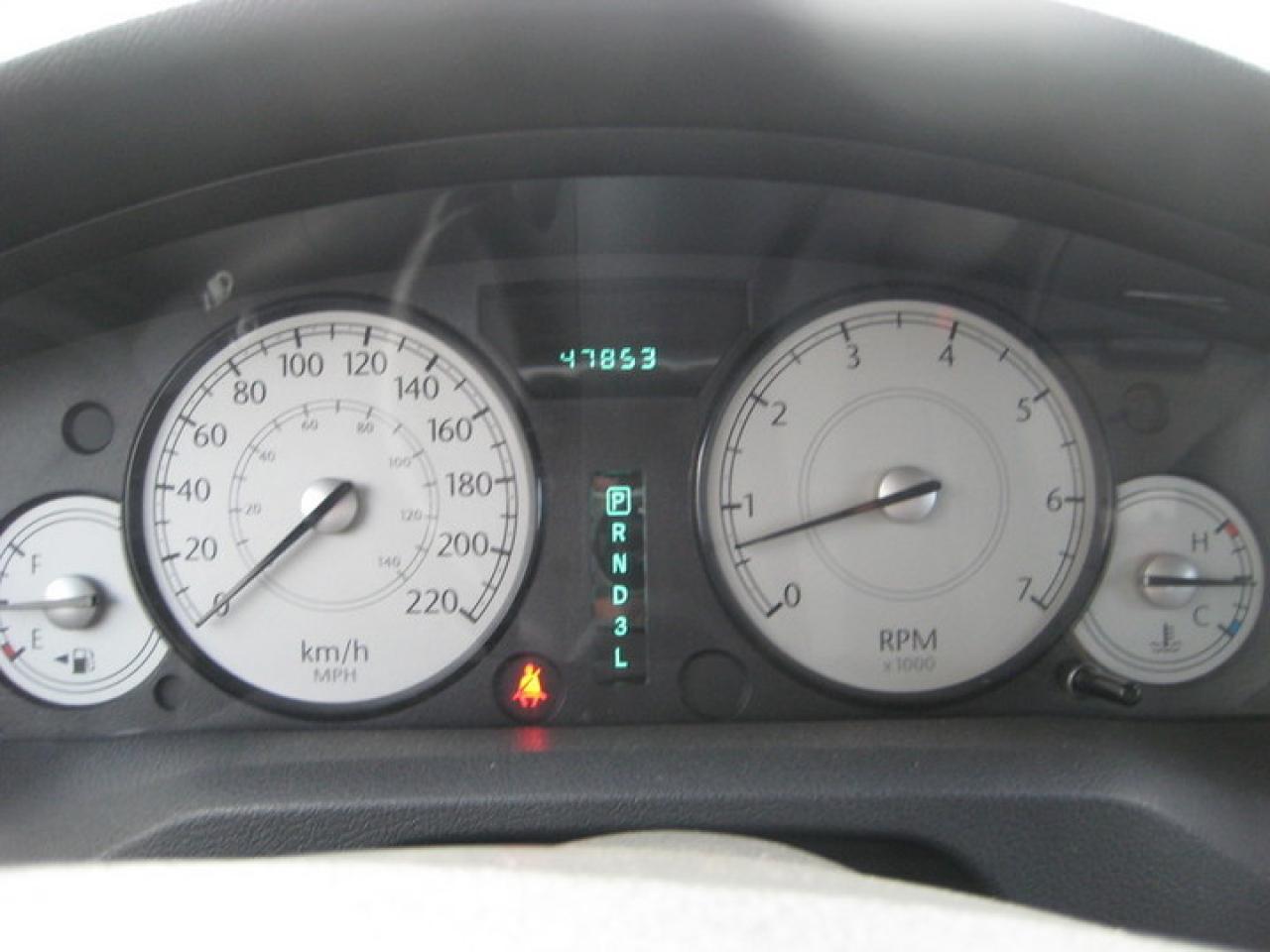 617183