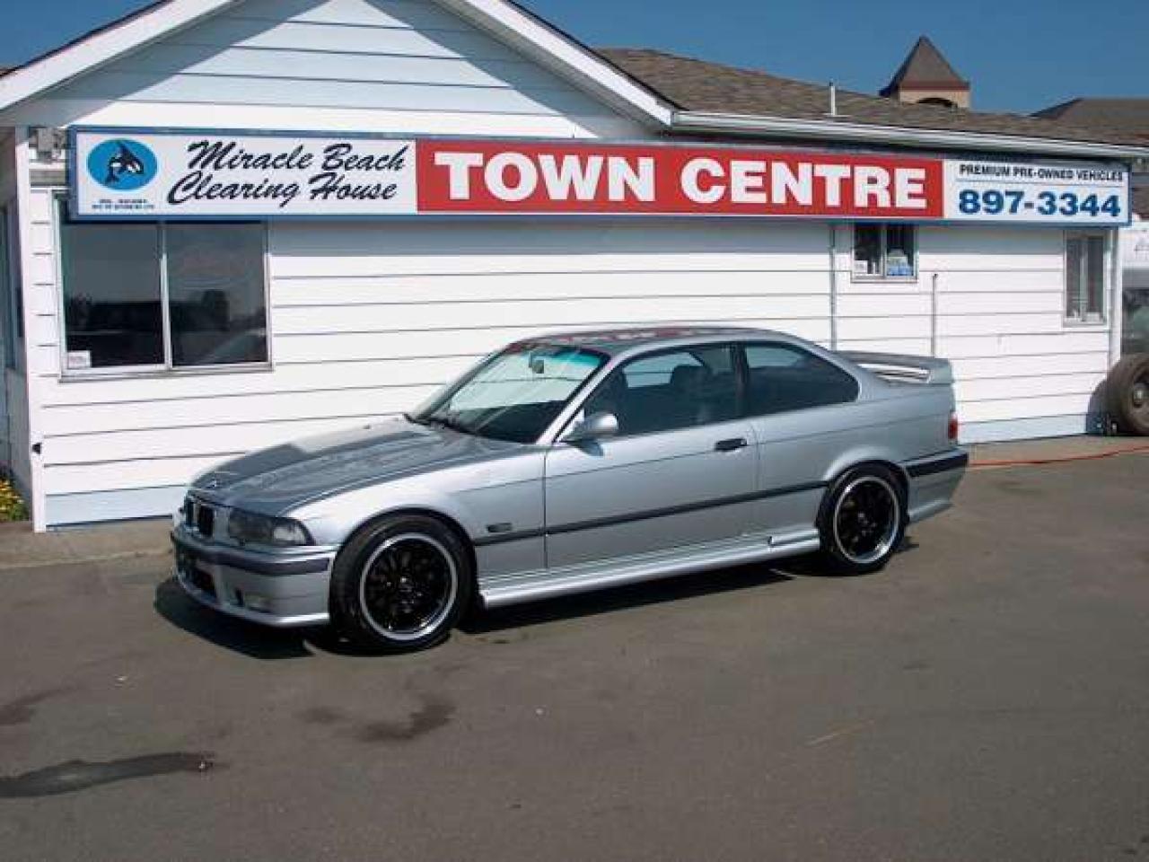 Used 1996 BMW 328IS 328iS for sale in Courtenay, BC