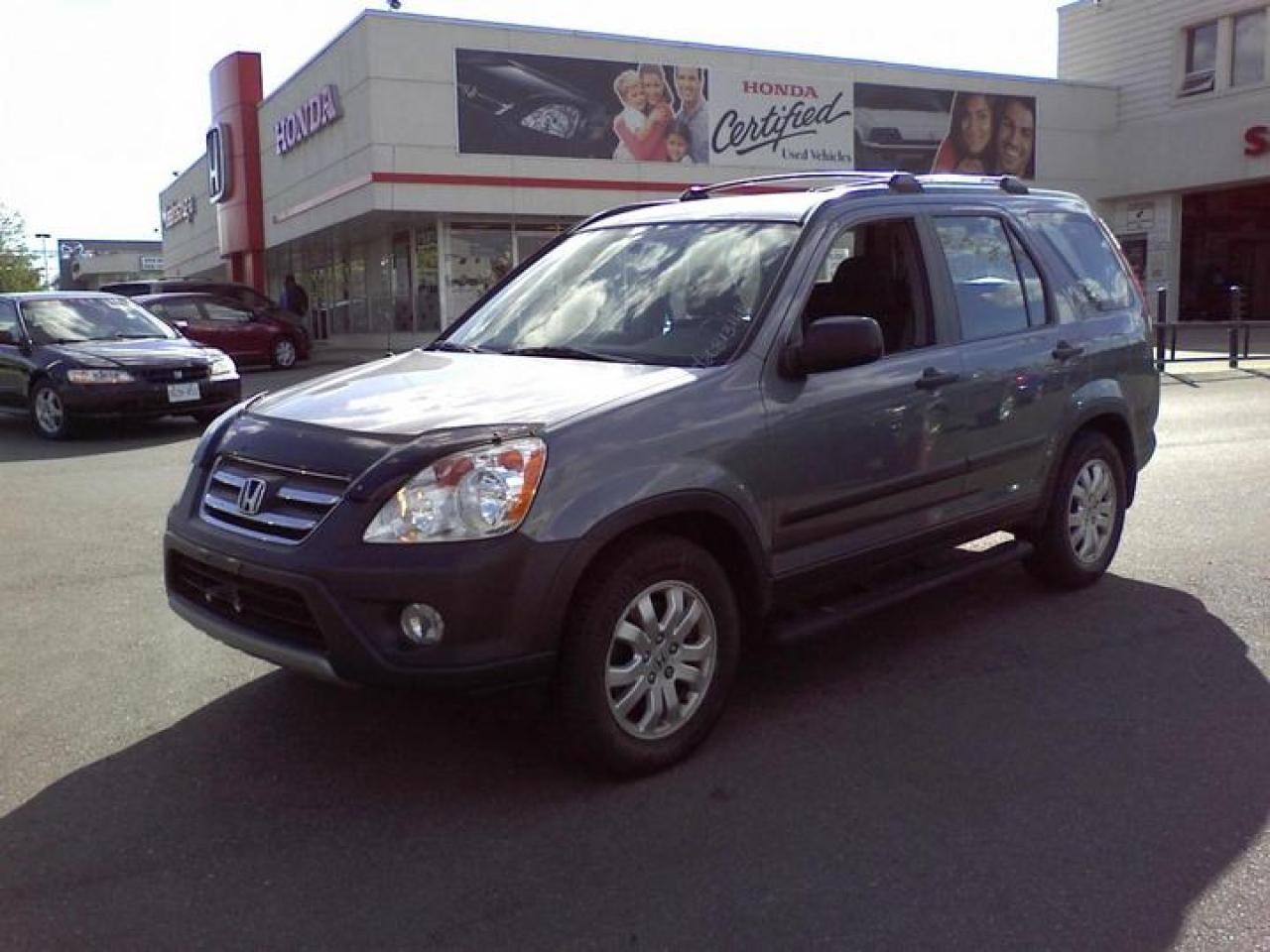 Used 2006 Honda CR-V LX Sport Utility 4D for sale in Mississauga, ON