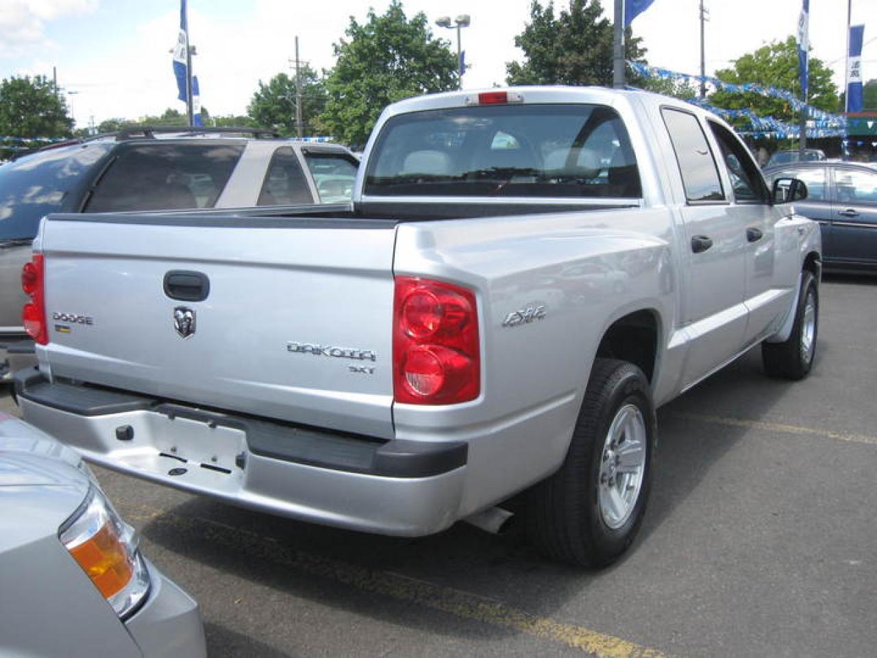 617310