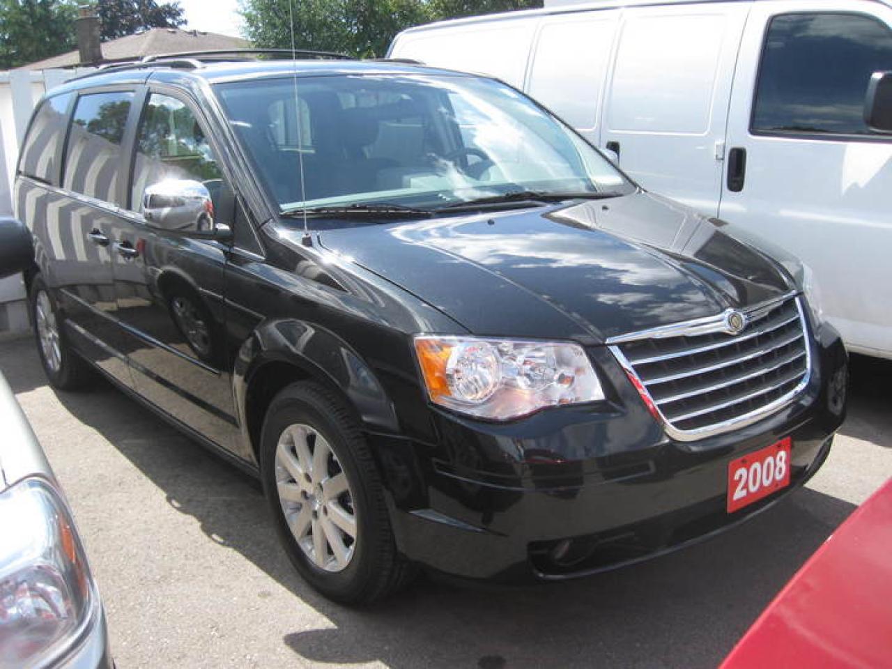 Used 2008 Chrysler Town & Country  for sale in Mississauga, ON