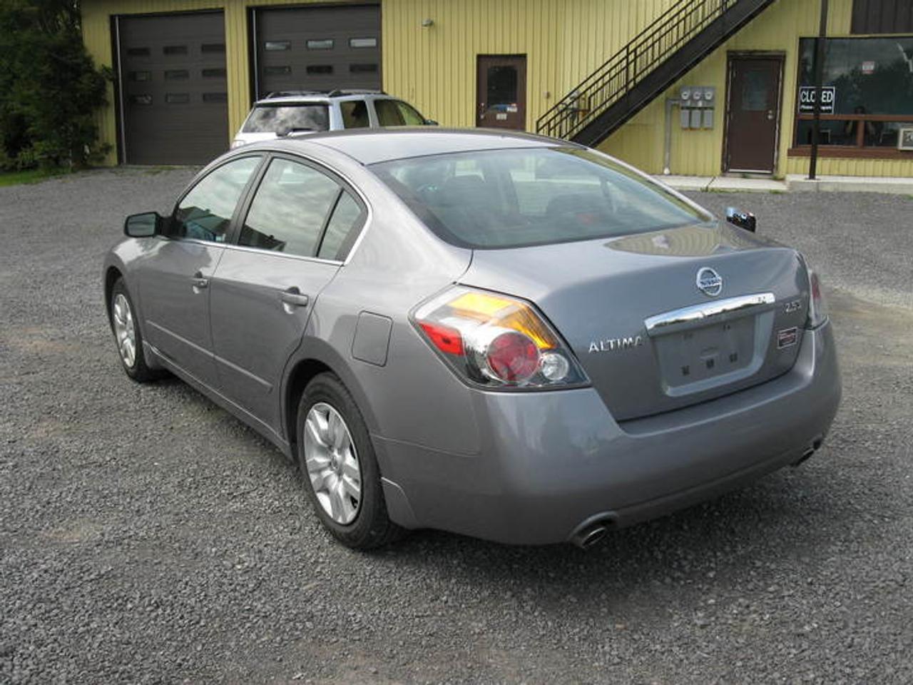 617330.10512249