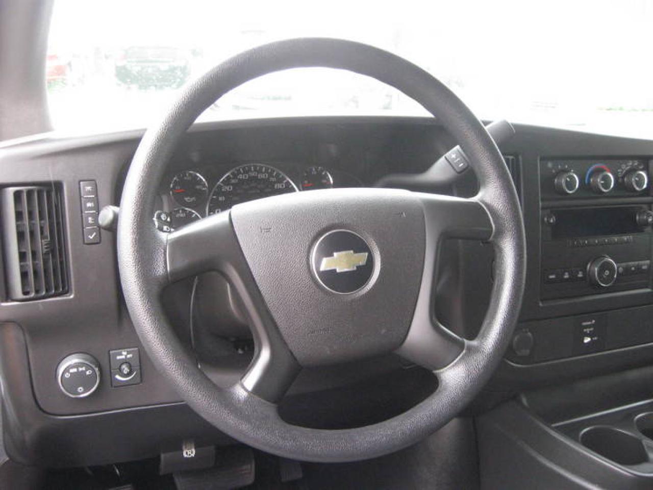 617338