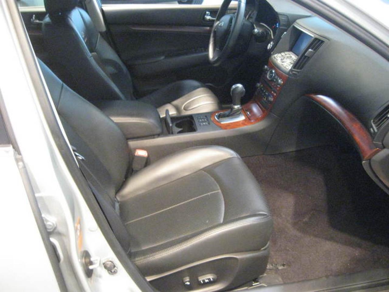 617341