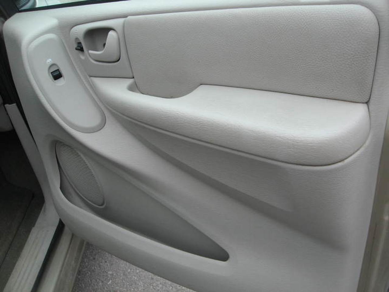 2006 Dodge Caravan *** $8,998 *** Photo16