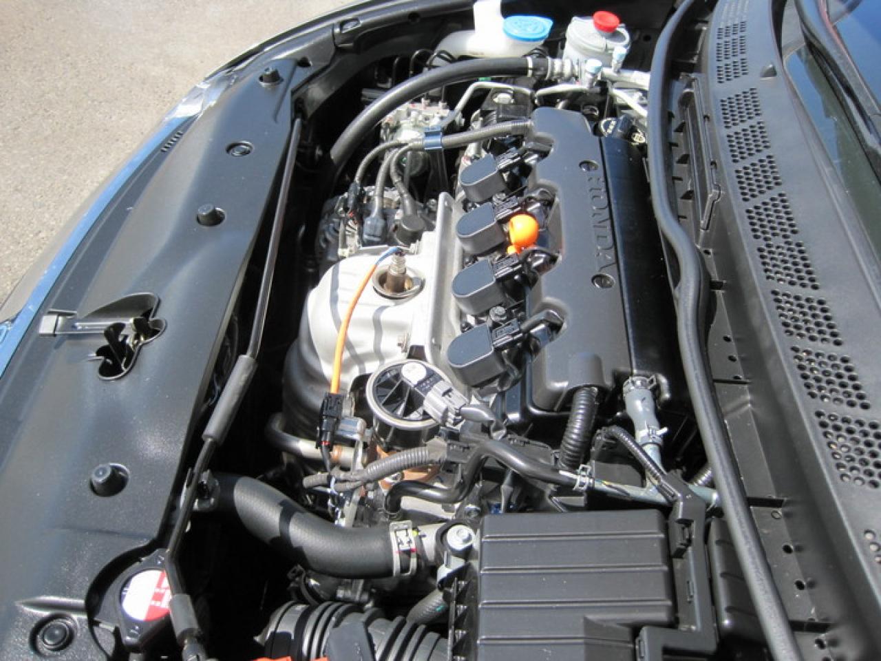 617370