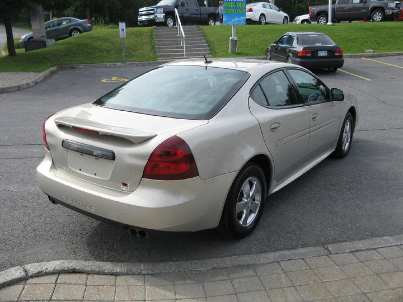 617393