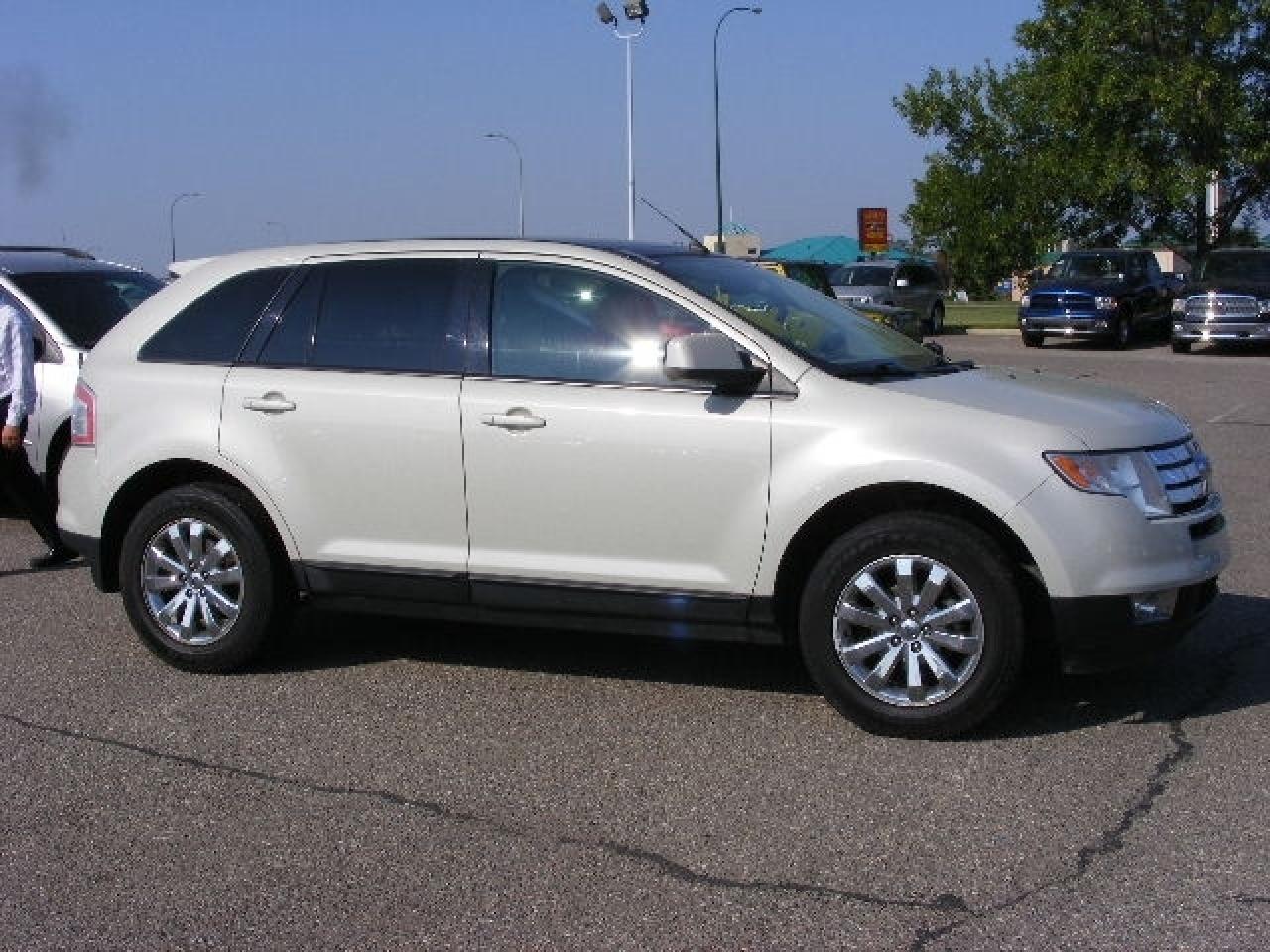 Used 2007 Ford Edge  for sale in Lethbridge, AB