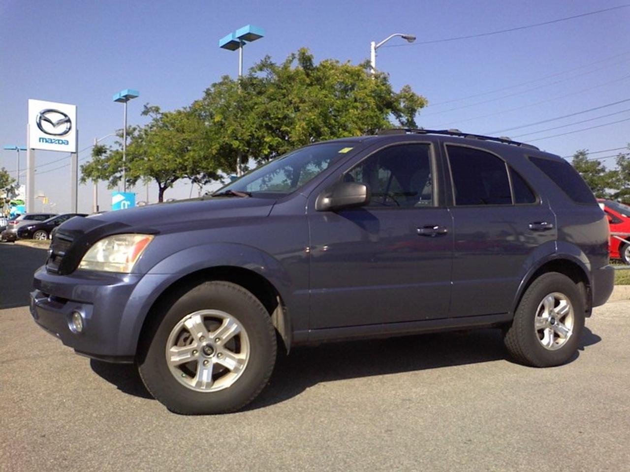 Used 2003 Kia Sorento  for sale in Toronto, ON
