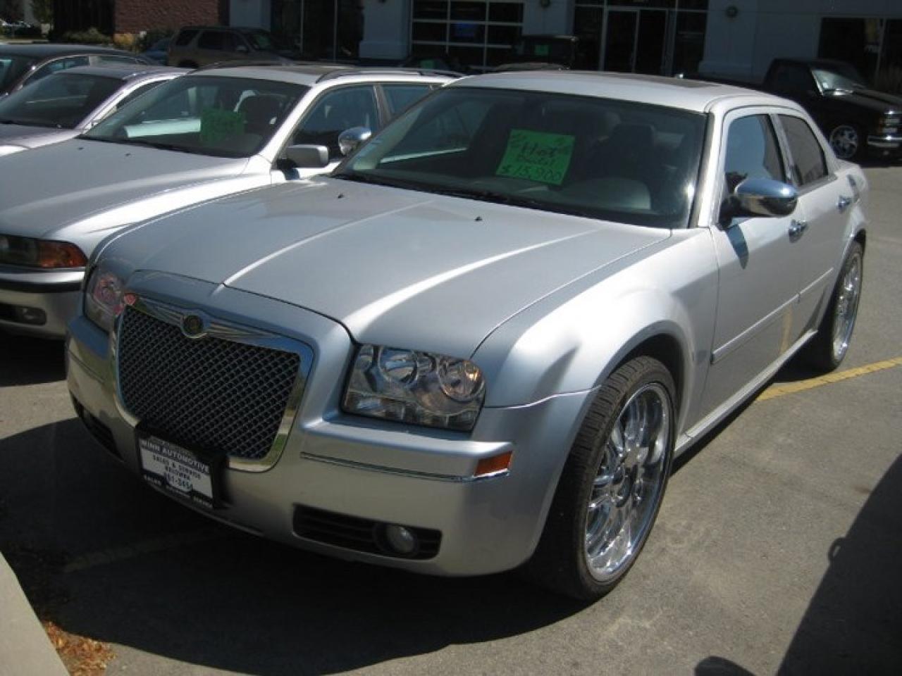 Used 2005 Chrysler 300  for sale in Kelowna, BC