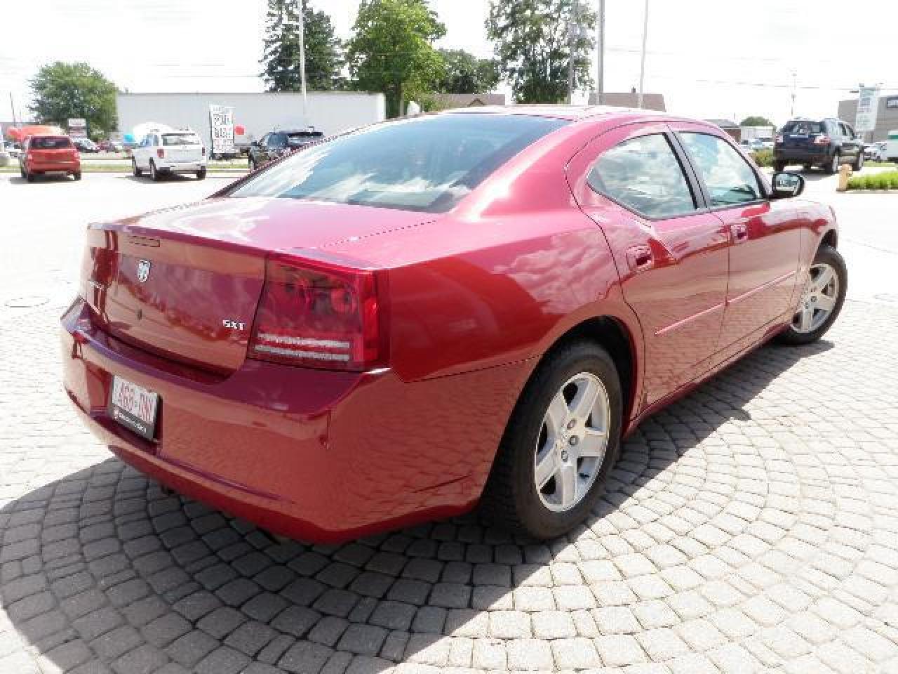 617497