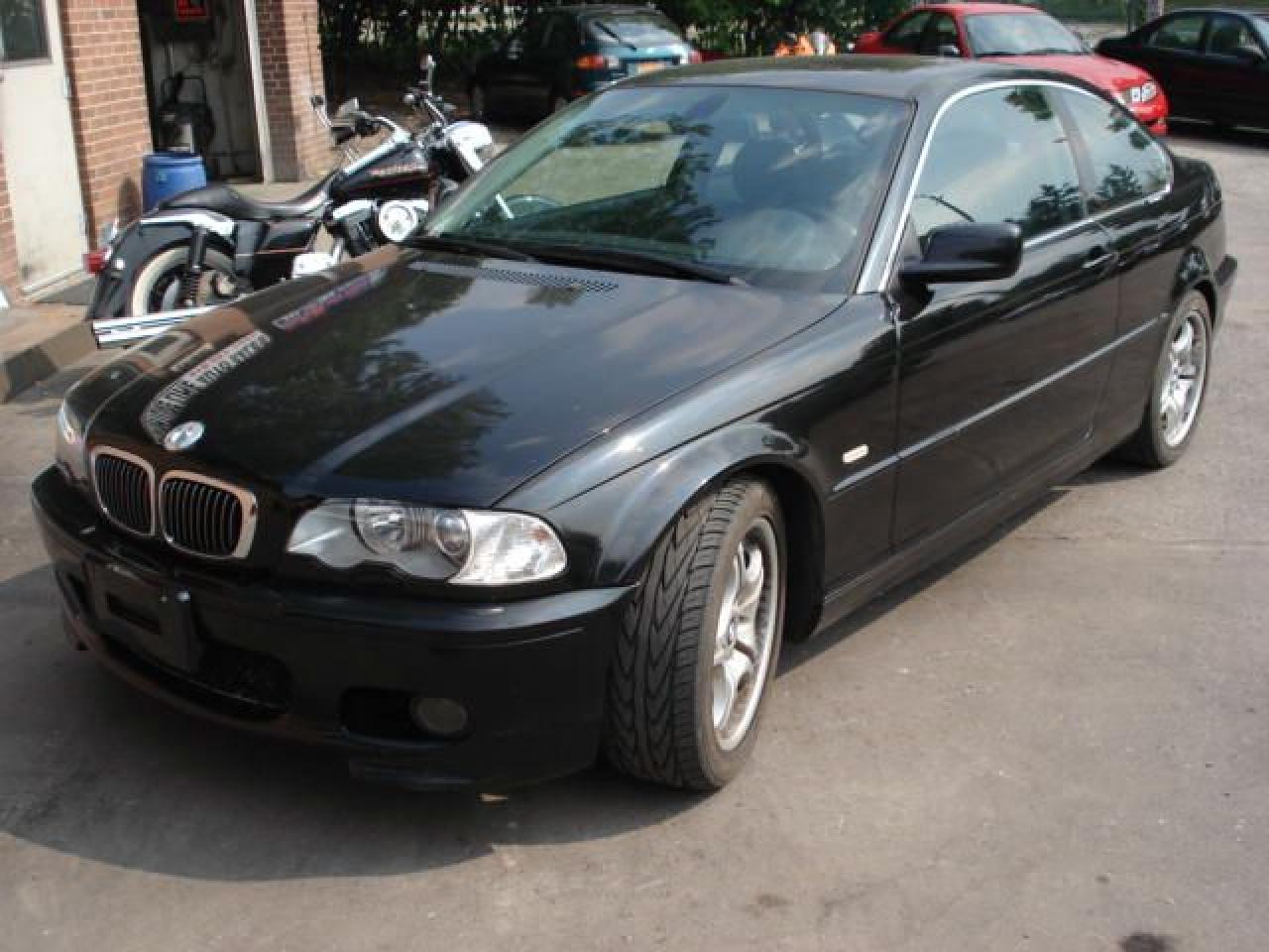 Used 2000 BMW 328i Coupe SPRTS PCKG SUNROOF LEATHER M3 RIMS MINT MUST SEE!! for sale in Scarborough, ON