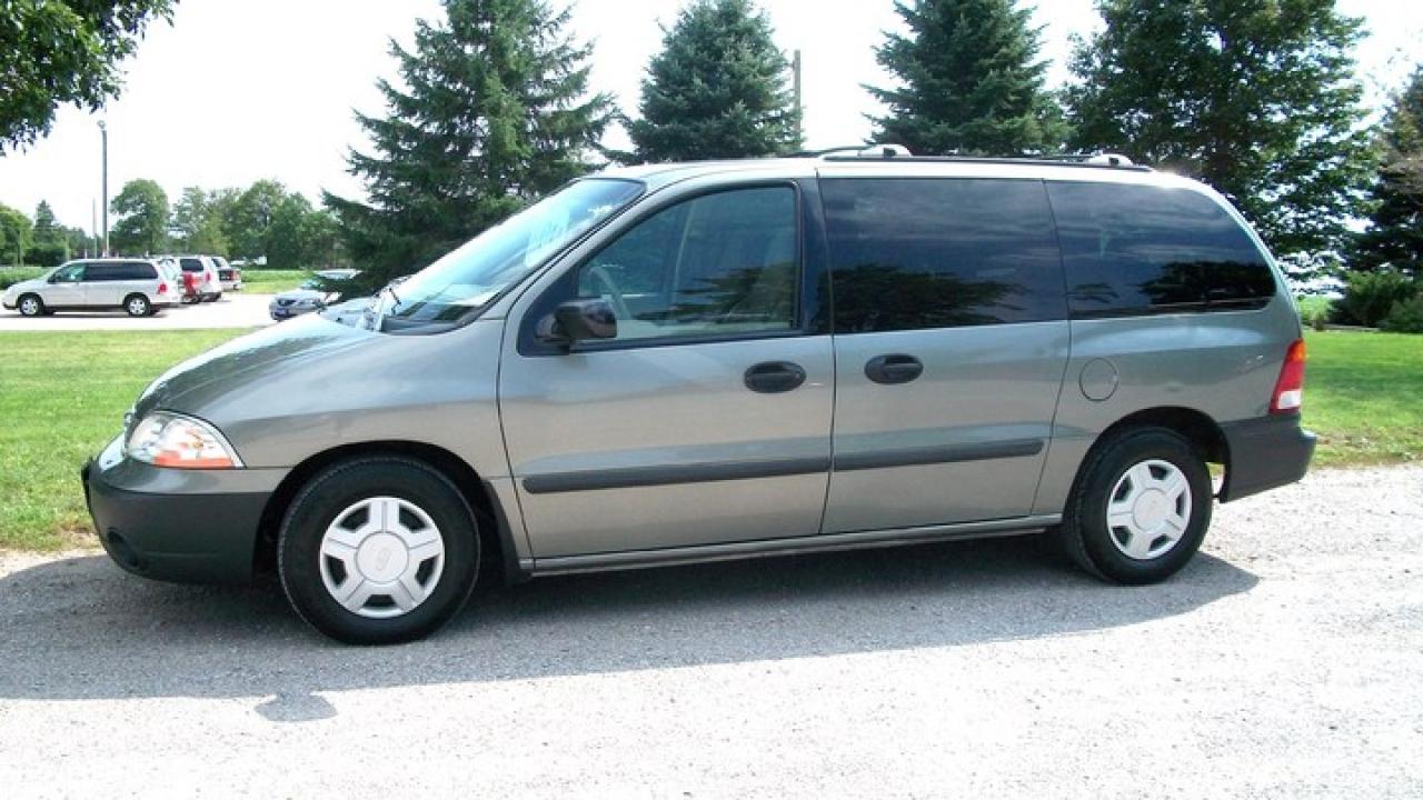 Used 2001 Ford Windstar LX for sale in Thornton, ON