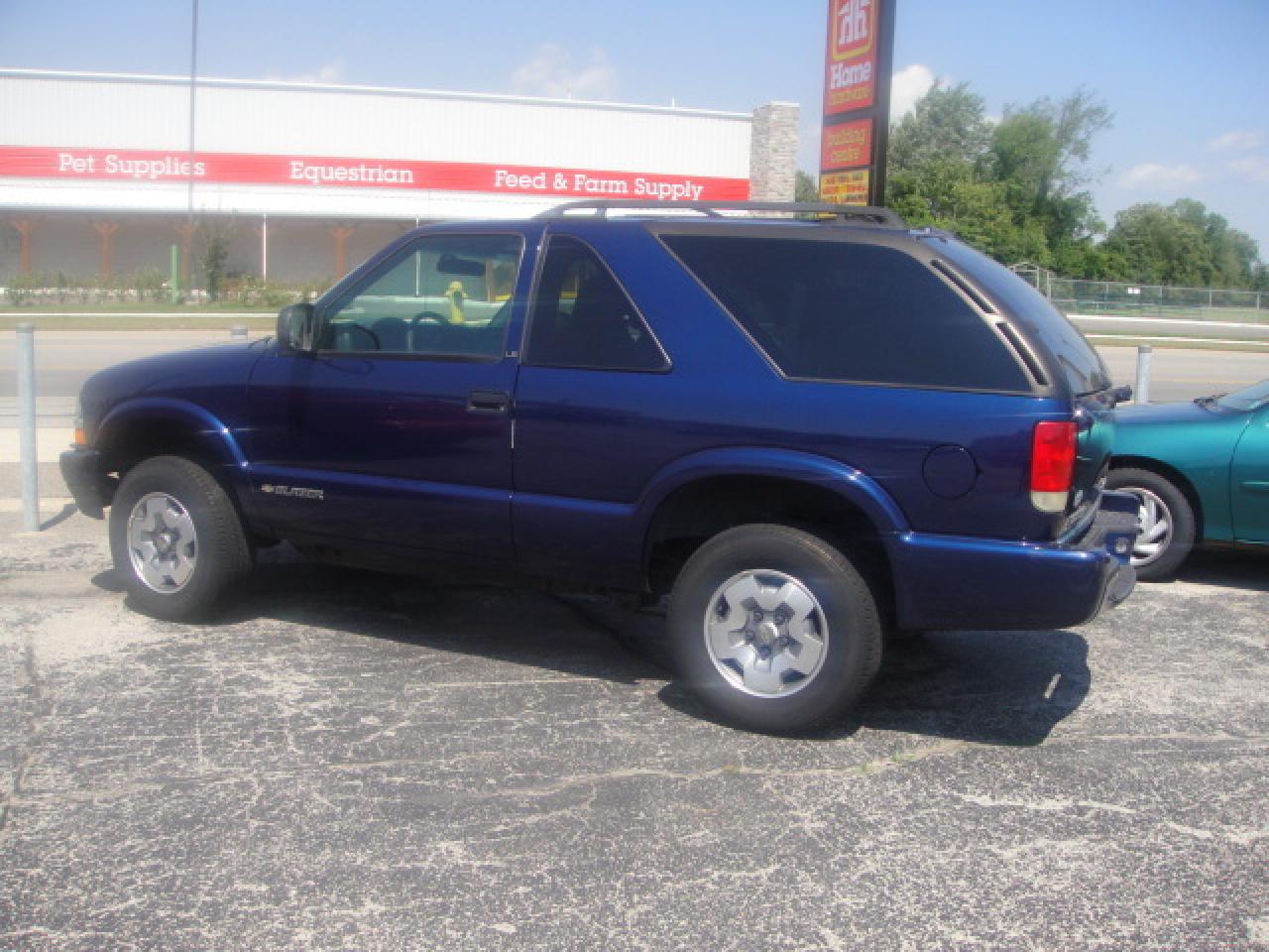 Used 2002 Chevrolet Blazer Base for sale in Dunnville, ON
