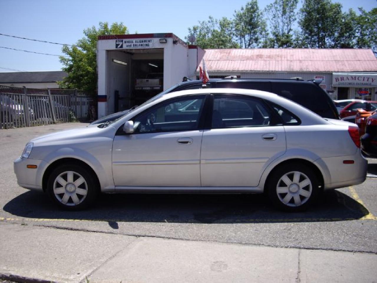 Used 2004 Chevrolet Optra  for sale in Brampton, ON