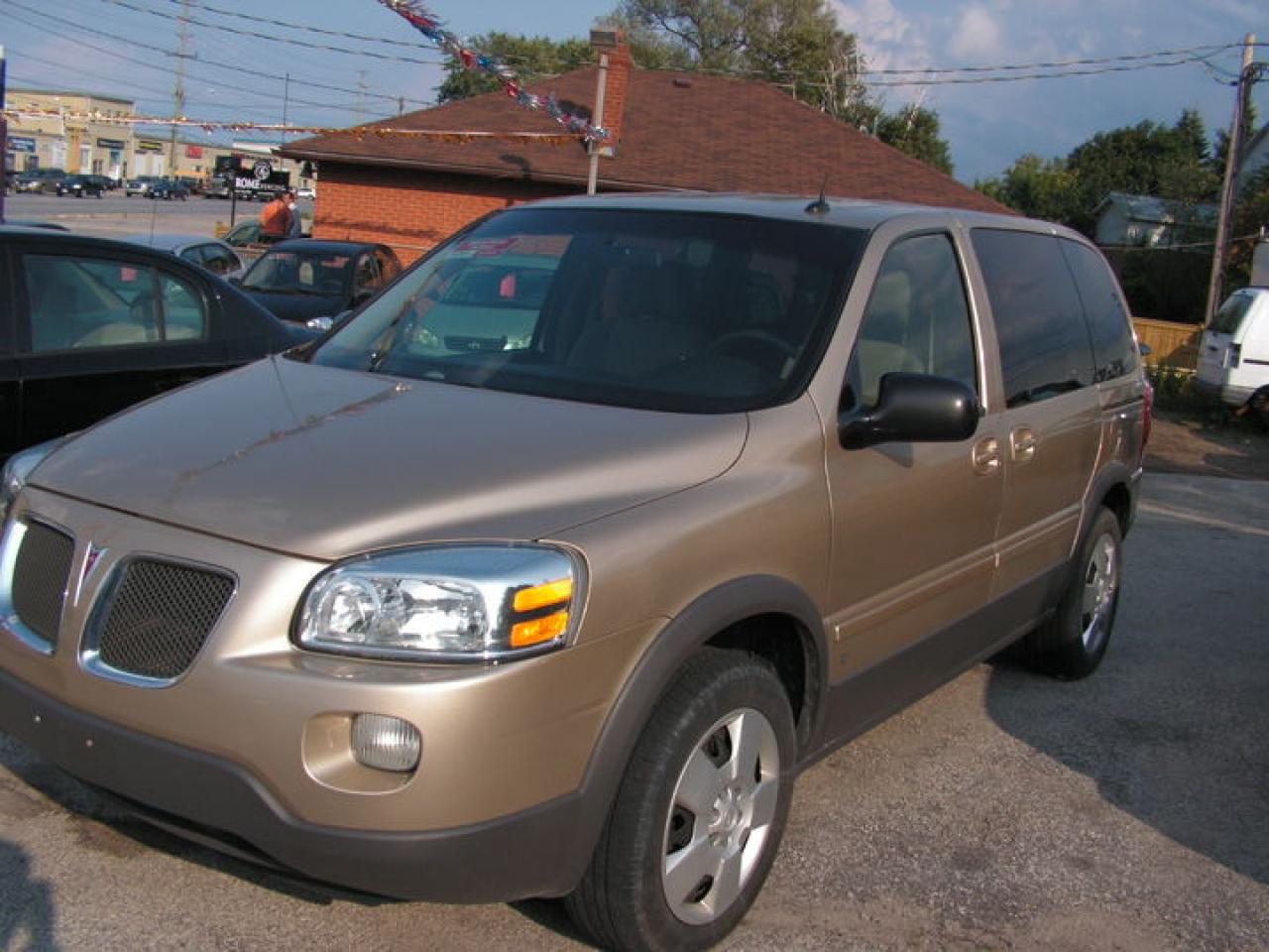 Used 2006 Pontiac Montana SV6 for sale in Bradford, ON
