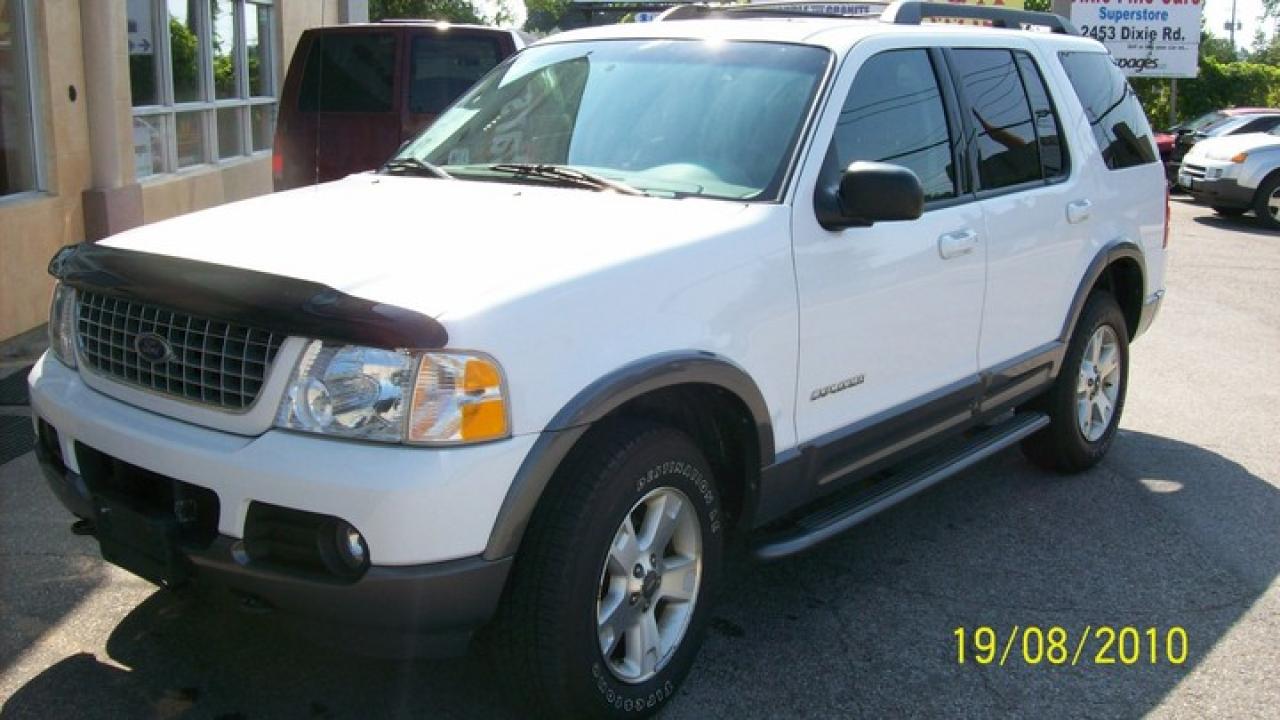 Used 2005 Ford Explorer 4WD XLT for sale in Mississauga, ON