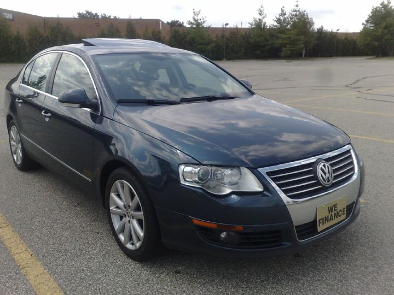 Used 2007 Volkswagen Passat 3.6 4 MOTION SPORT for sale in Toronto, ON