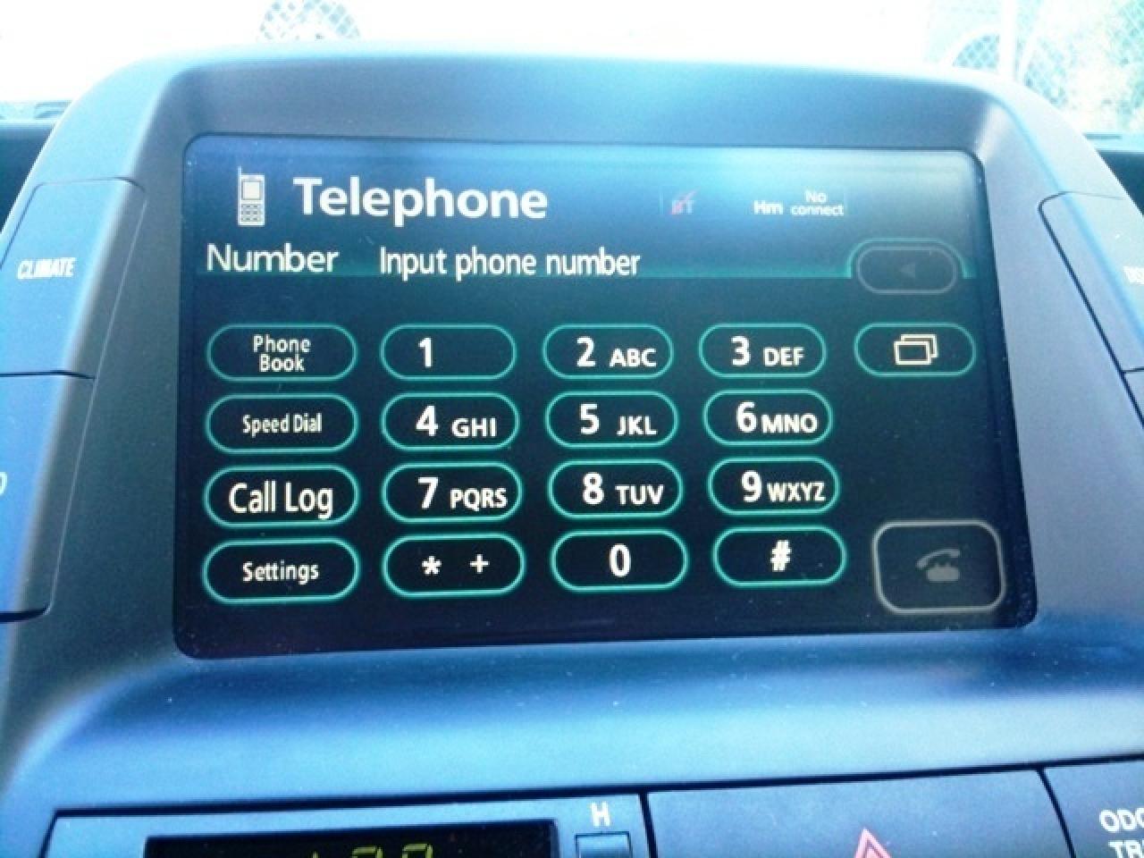 617809