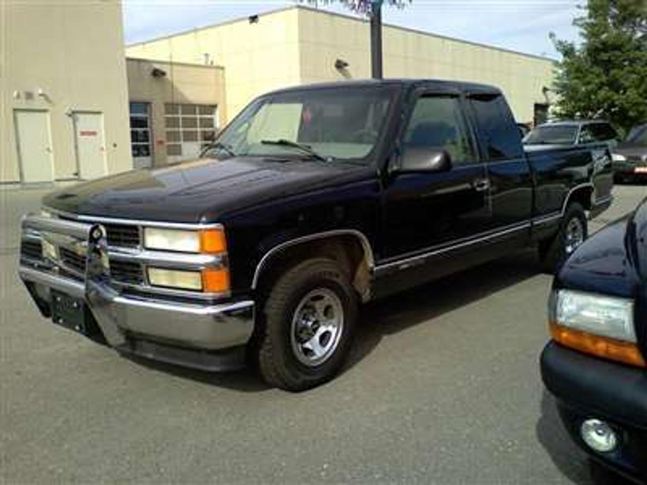 617825.10433984