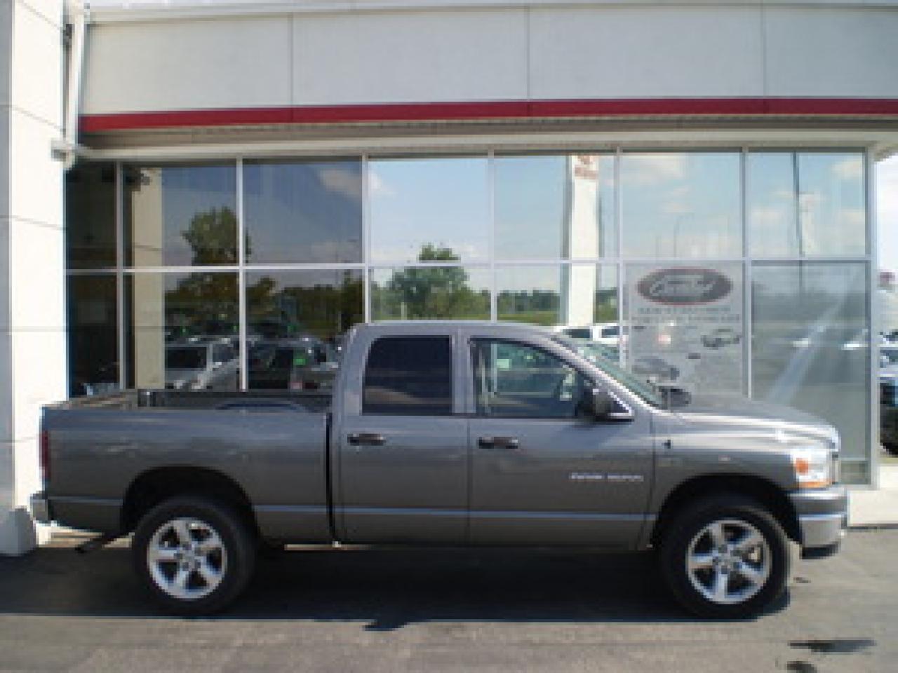 Used 2006 Dodge Ram 1500 Quad  Cab 4X4 SLT for sale in Calgary, AB