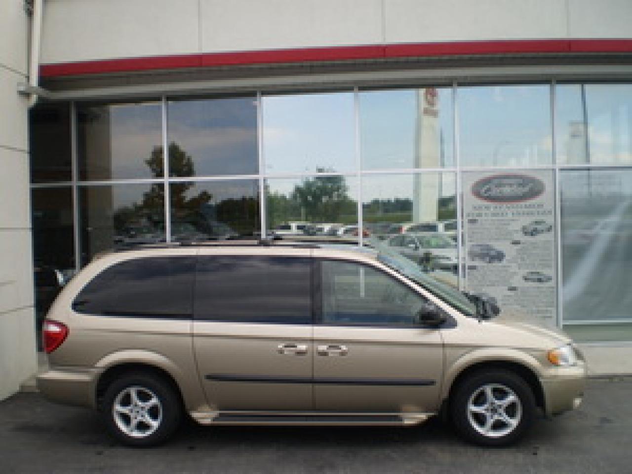 Used 2003 Dodge Grand Caravan SXT for sale in Calgary, AB