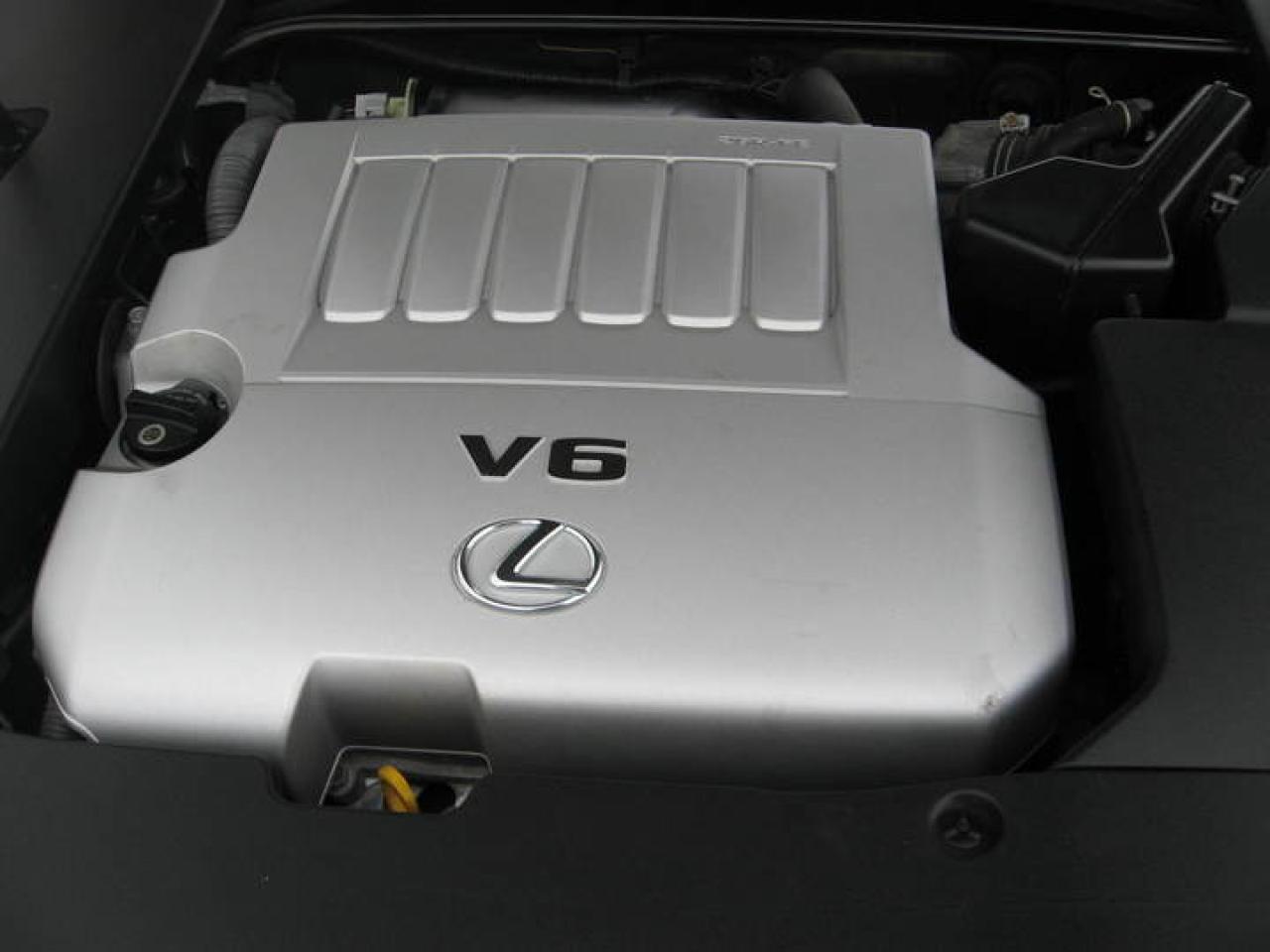 617942