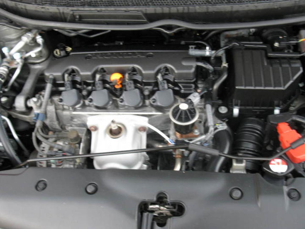 617952