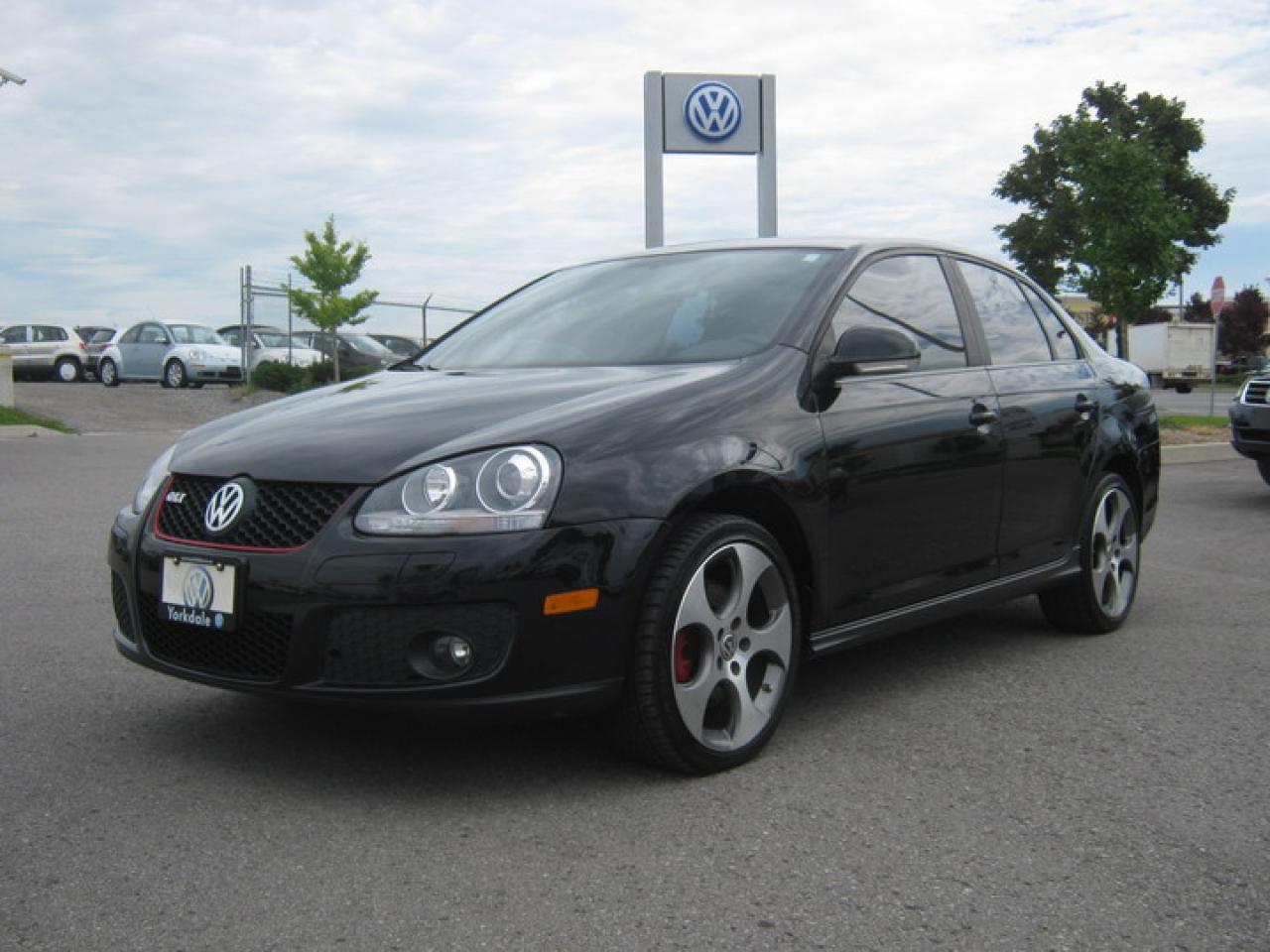 Used 2007 Volkswagen Jetta GLI 2.0L Turbo 6sp for sale in Toronto, ON