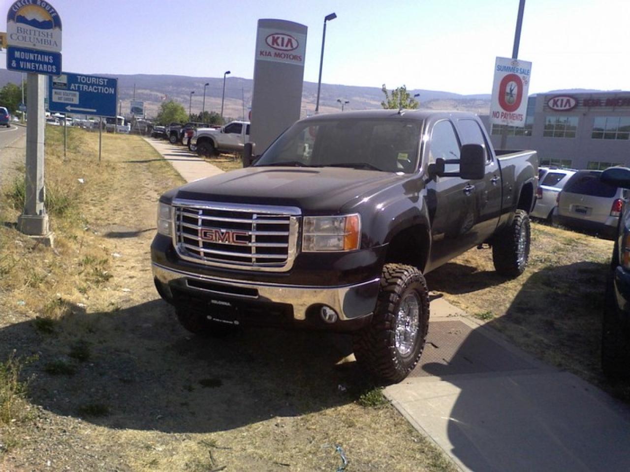 Used 2008 GMC Sierra 2500HD  for sale in Kelowna, BC