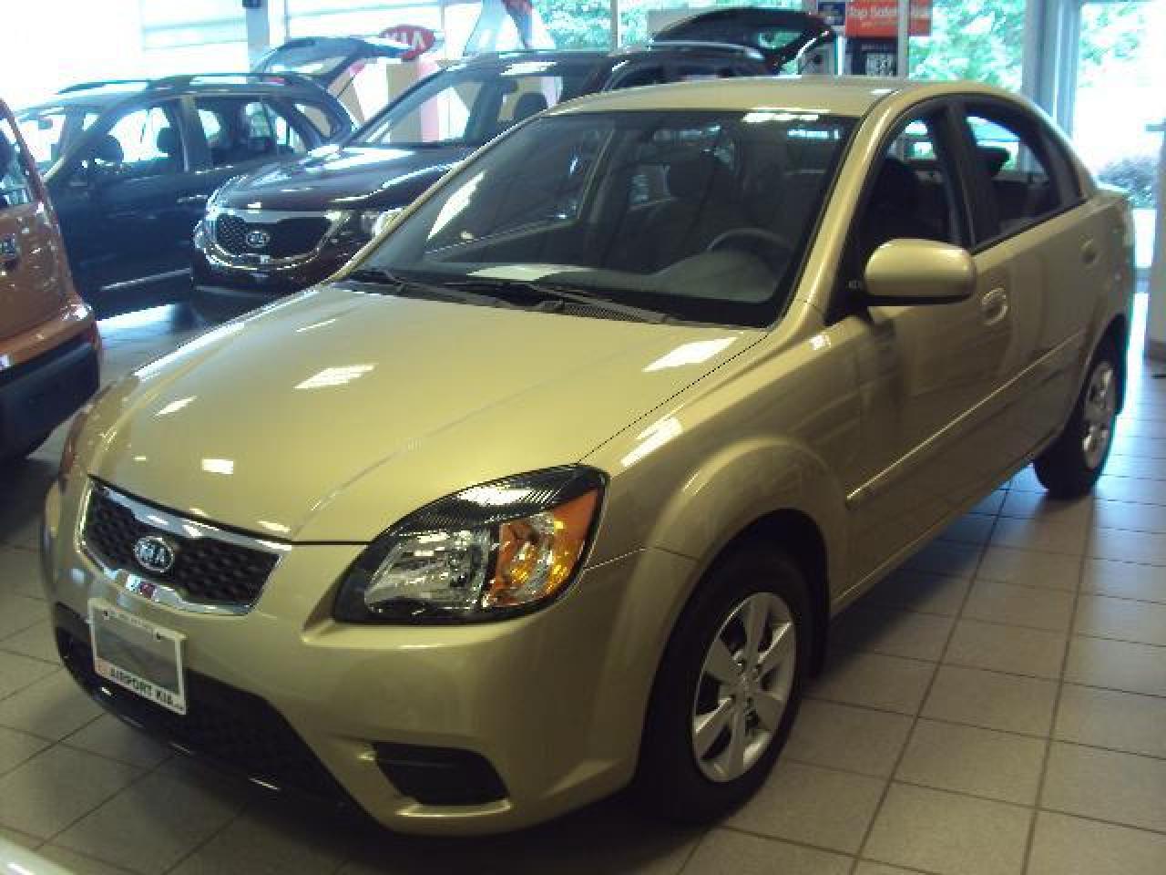 Used 2010 Kia Rio  for sale in Mississauga, ON