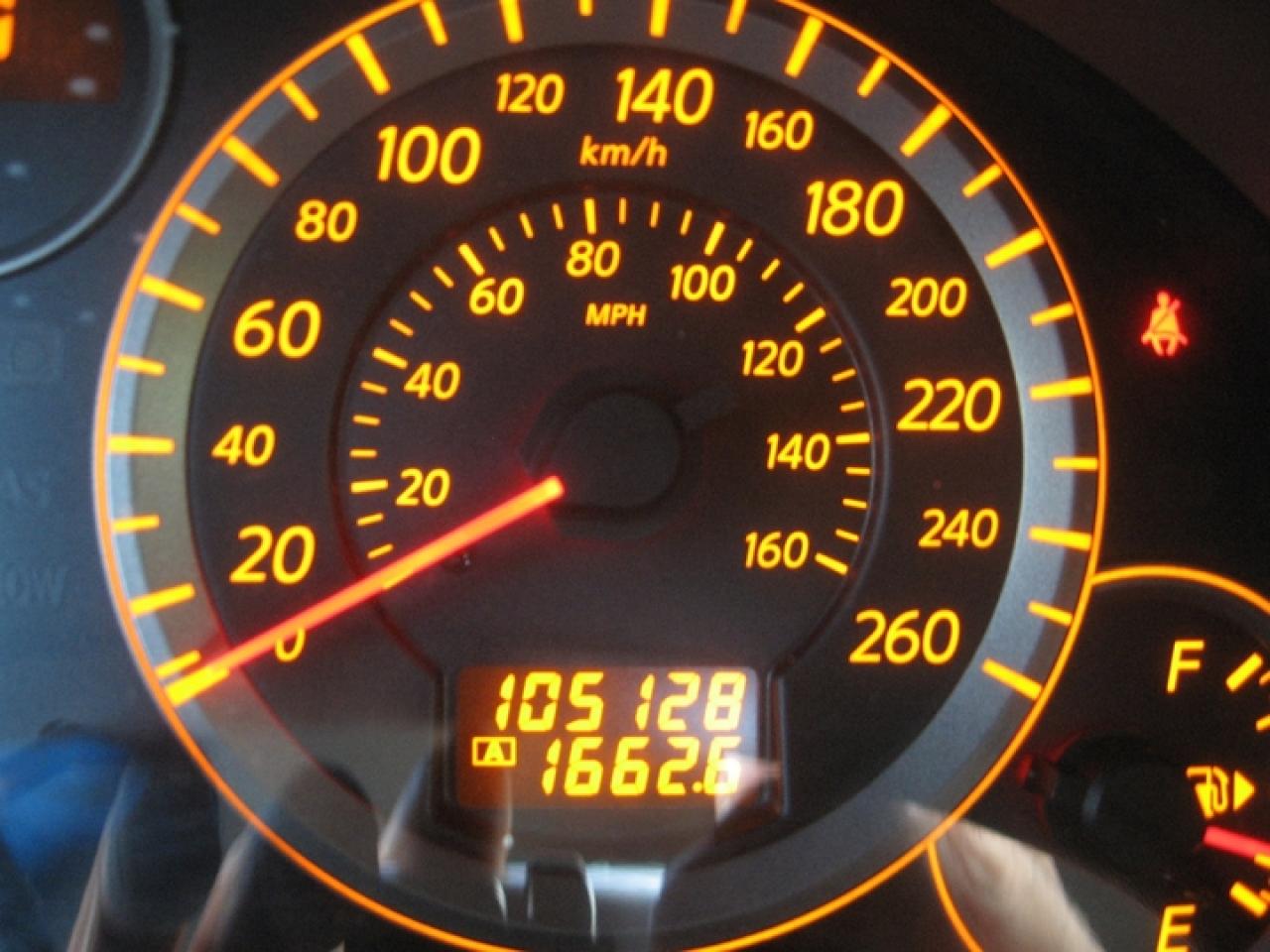 618145