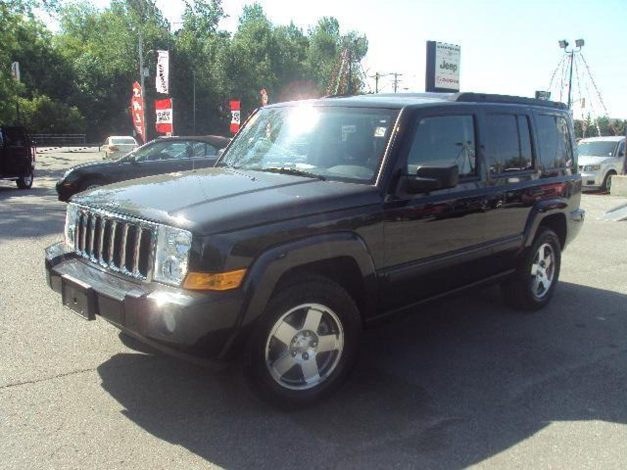 Used 2009 Jeep Commander  for sale in Ottawa, ON